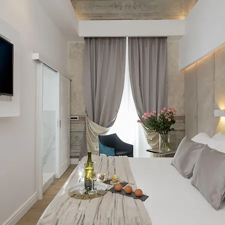 Navona Style 4*