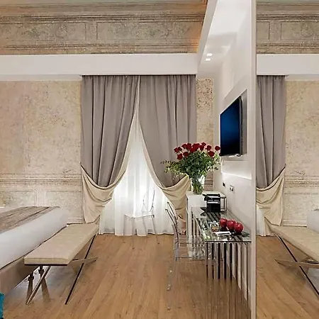 Navona Style 4*