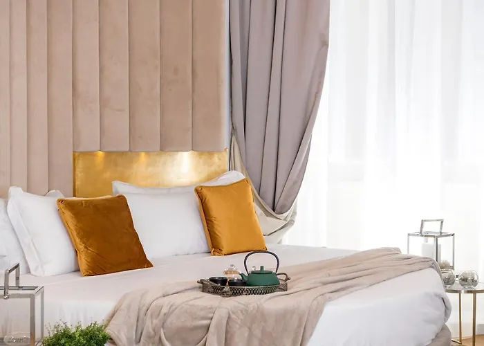 Navona Style Guest house 4*