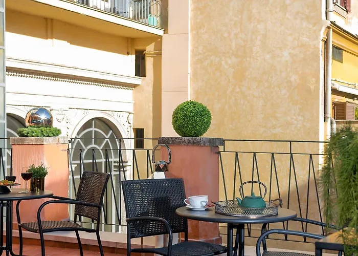 Konukevi Navona Style 4*
